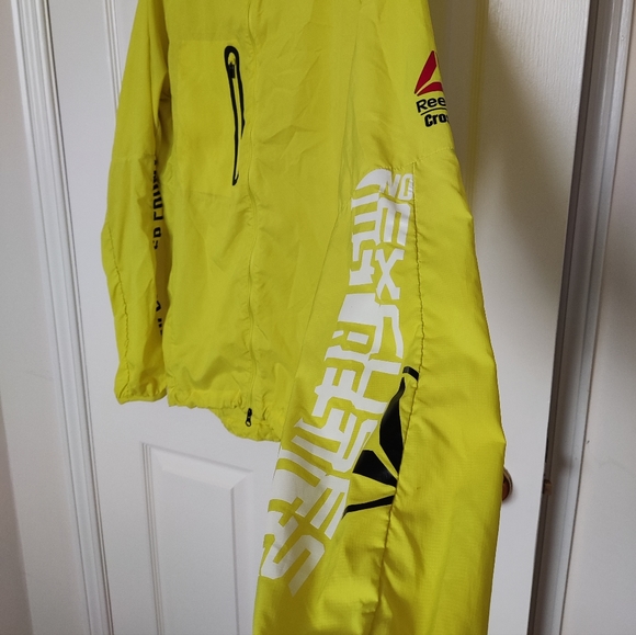 Reebok running jacket - Picture 4 of 7